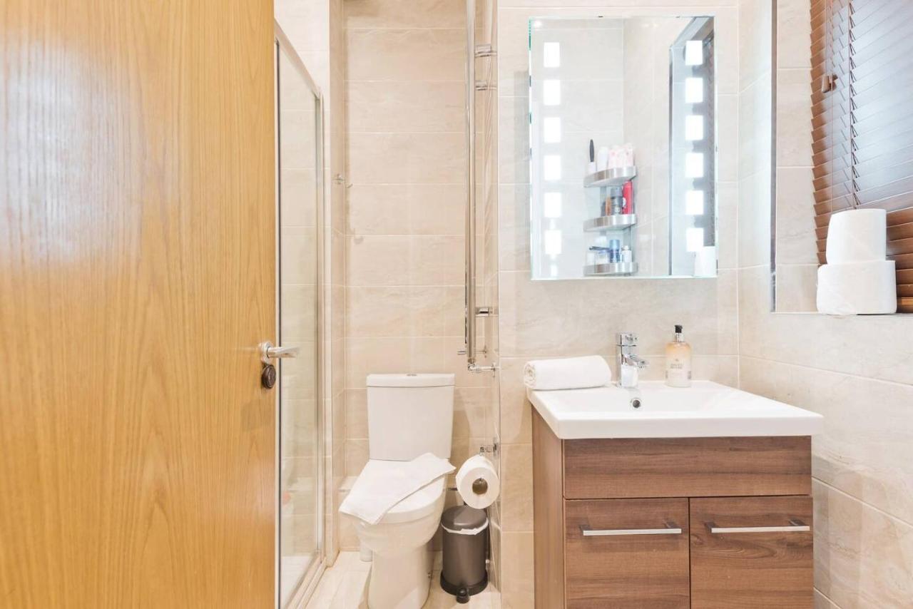 Captivating 2-Bed Apartment In Dublin 1 المظهر الخارجي الصورة